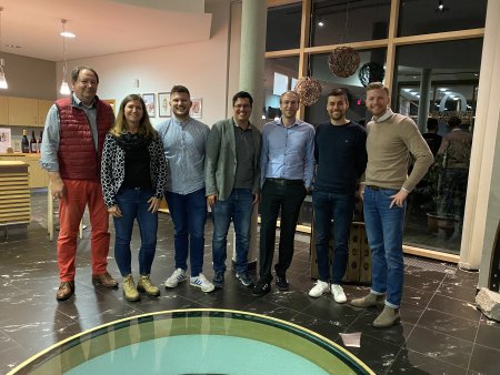 AUTOR: HS OG | TITLE: Zeugnisübergabe unserer MBA-Absolventen im Weingut Schloss Ortenberg | DESCRIPTION: -